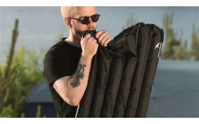 Easy Camp Airbeds Hexa Air Mattress Pacific Green 5 Easy Camp Airbeds Hexa Air Mattress Pacific Green - Image 3